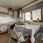 Goscinne Zosia Bed & Breakfast Bukowina Tatrzańska