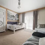 Bed & Breakfast Goscinne Zosia Bukowina Tatrzańska