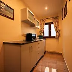 Bed & Breakfast Goscinne Zosia 4*