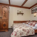 Goscinne Zosia 4*