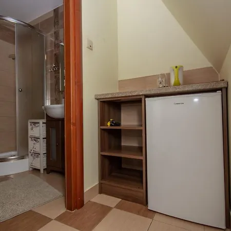 Goscinne Zosia Bed & Breakfast Bukowina Tatrzanska