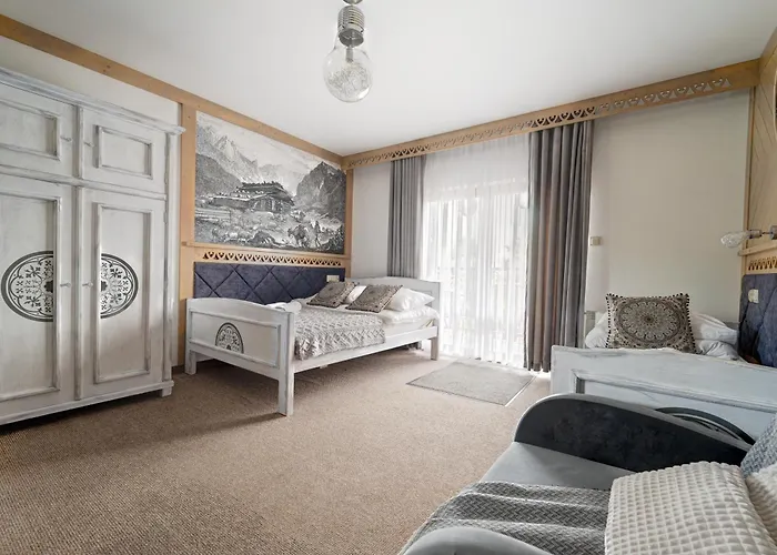 住宿加早餐酒店 佐西亚家庭旅馆 布库维纳塔然斯卡