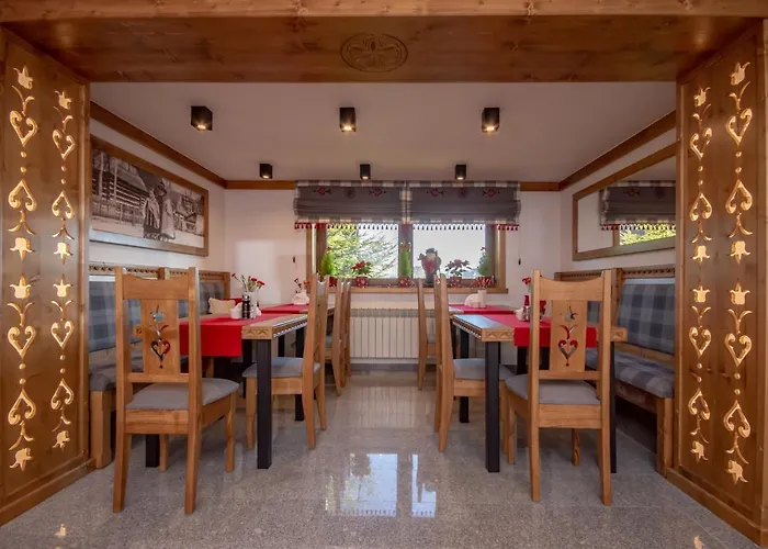 佐西亚家庭旅馆 布库维纳塔然斯卡